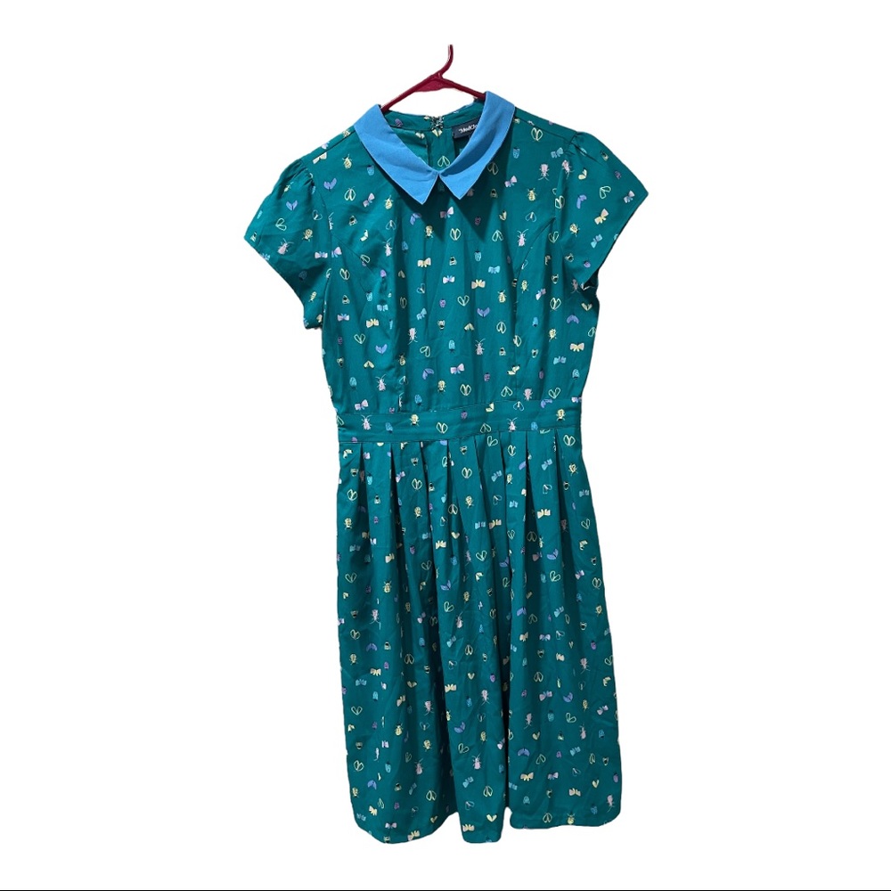 ❌Sold❌ Insect Print Collared Dress - Picture 1 of 5